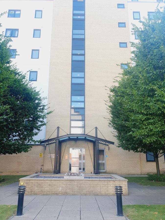 Luxury Canary Wharf Apartment With Free Parking Londen Buitenkant foto