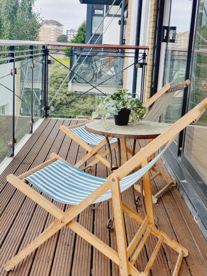 Luxury Canary Wharf Apartment With Free Parking Londen Buitenkant foto